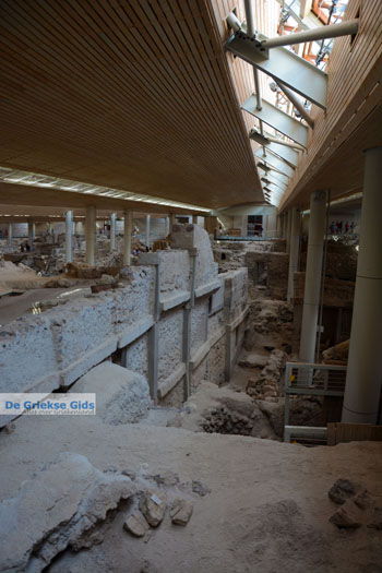 Opgravingen Akrotiri Santorini | Cycladen Griekenland | Foto 11 - Foto van https://www.grieksegids.nl/fotos/santorini/normaal/akrotiri-santorini-011.jpg