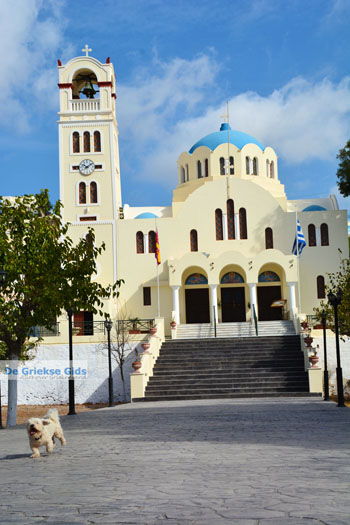 Emporio Santorini | Cycladen Griekenland | Foto 4 - Foto van https://www.grieksegids.nl/fotos/santorini/normaal/emporio-santorini-004.jpg