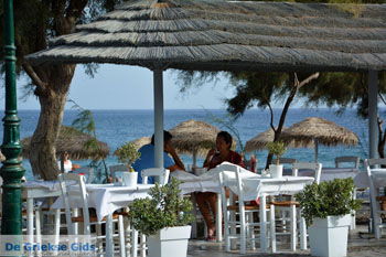 Kamari Santorini | Cycladen Griekenland  | Foto 0085 - Foto van https://www.grieksegids.nl/fotos/santorini/normaal/kamari-santorini-004.jpg