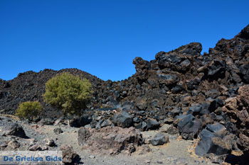 Palia en Nea Kameni Santorini | Cycladen Griekenland  | Foto 4 - Foto van https://www.grieksegids.nl/fotos/santorini/normaal/kameni-santorini-004.jpg