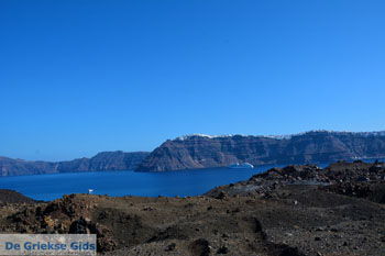 Palia en Nea Kameni Santorini | Cycladen Griekenland  | Foto 22 - Foto van https://www.grieksegids.nl/fotos/santorini/normaal/kameni-santorini-022.jpg