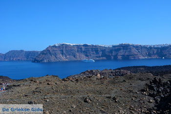 Palia en Nea Kameni Santorini | Cycladen Griekenland  | Foto 58 - Foto van https://www.grieksegids.nl/fotos/santorini/normaal/kameni-santorini-058.jpg