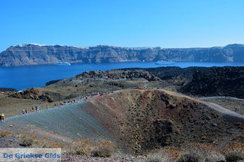 Palia en Nea Kameni Santorini | Cycladen Griekenland  | Foto 60 - Foto van https://www.grieksegids.nl/fotos/santorini/normaal/kameni-santorini-060.jpg