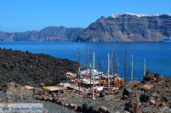 Palia en Nea Kameni Santorini | Cycladen Griekenland  | Foto 62 - Foto van https://www.grieksegids.nl/fotos/santorini/normaal/kameni-santorini-062.jpg