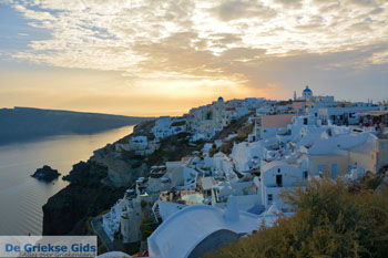Oia Santorini | Cycladen Griekenland | Foto 1228 - Foto van https://www.grieksegids.nl/fotos/santorini/normaal/oia-santorini-229.jpg