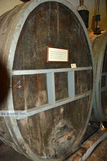 Wijnmuseum Santorini | Cycladen Griekenland | Foto 345 - Foto van https://www.grieksegids.nl/fotos/santorini/normaal/wijnmuseum-santorini-029.jpg