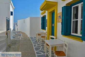 Chora Serifos Cycladen 012 - Foto van https://www.grieksegids.nl/fotos/serifos/normaal/chora-012.jpg