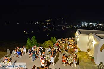 Chora Serifos Cycladen 028 - Foto van https://www.grieksegids.nl/fotos/serifos/normaal/chora-028.jpg