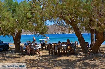 Koutalas Serifos Cycladen 004 - Foto van https://www.grieksegids.nl/fotos/serifos/normaal/koutalas-004.jpg