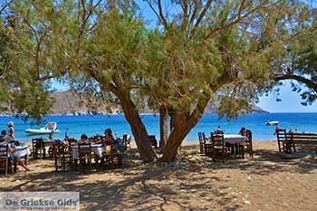 Koutalas Serifos Cycladen 006 - Foto van https://www.grieksegids.nl/fotos/serifos/normaal/koutalas-006.jpg