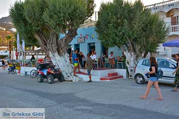 Livadi Serifos Cycladen 025 - Foto van https://www.grieksegids.nl/fotos/serifos/normaal/livadi-025.jpg