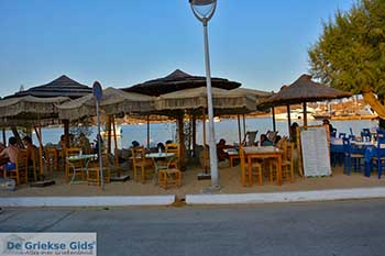 Livadi Serifos Cycladen 031 - Foto van https://www.grieksegids.nl/fotos/serifos/normaal/livadi-031.jpg