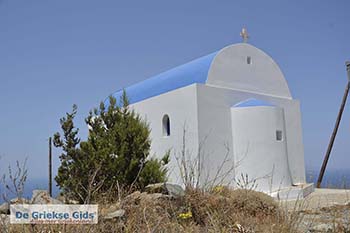 Panagia Serifos 4 - Foto van https://www.grieksegids.nl/fotos/serifos/normaal/panagia-serifos-004.jpg