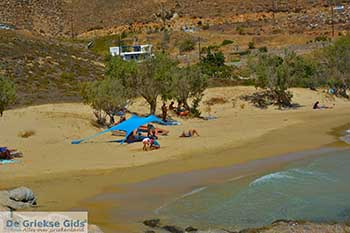 Psili Ammos Serifos Cycladen 020 - Foto van https://www.grieksegids.nl/fotos/serifos/normaal/psili-ammos-020.jpg