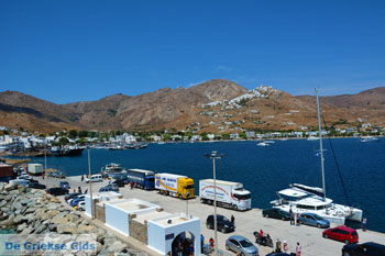 Livadi Serifos en Chora Serifos | Foto 133 - Foto van https://www.grieksegids.nl/fotos/serifos/normaal/serifos-grieksegids-133.jpg