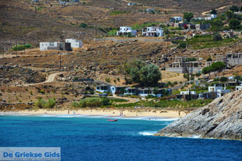 Karavi beach bij Livadakia Serifos | Cycladen Griekenland | Foto 139 - Foto van https://www.grieksegids.nl/fotos/serifos/normaal/serifos-grieksegids-139.jpg