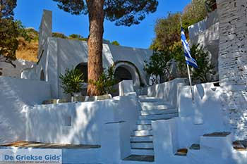 Agion Anargiron Duiventillen 06  Sifnos Cycladen - Foto van https://www.grieksegids.nl/fotos/sifnos/normaal/agion-anargiron-duiventillen-006.jpg