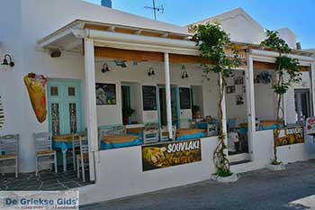 Apollonia 19  Sifnos Cycladen - Foto van https://www.grieksegids.nl/fotos/sifnos/normaal/apollonia-019.jpg