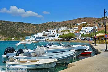 Faros 04  Sifnos Cycladen - Foto van https://www.grieksegids.nl/fotos/sifnos/normaal/faros-004.jpg