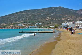 Platys Gialos 20  Sifnos Cycladen - Foto van https://www.grieksegids.nl/fotos/sifnos/normaal/platis-gialos-020.jpg