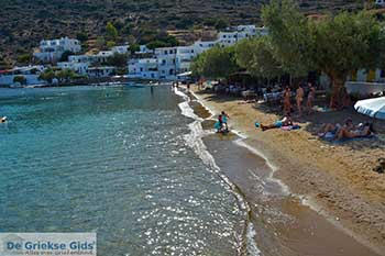 Vathy 24  Sifnos Cycladen - Foto van https://www.grieksegids.nl/fotos/sifnos/normaal/vathy-024.jpg