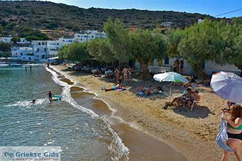 Vathy Sifnos Cycladen - Foto van https://www.grieksegids.nl/fotos/sifnos/normaal/vathy-029.jpg