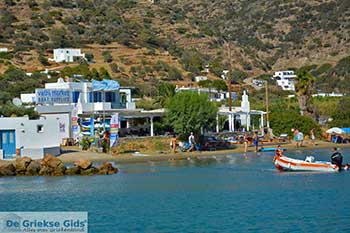 Vathy 30  Sifnos Cycladen - Foto van https://www.grieksegids.nl/fotos/sifnos/normaal/vathy-030.jpg