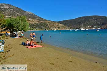 Vathy 37  Sifnos Cycladen - Foto van https://www.grieksegids.nl/fotos/sifnos/normaal/vathy-037.jpg