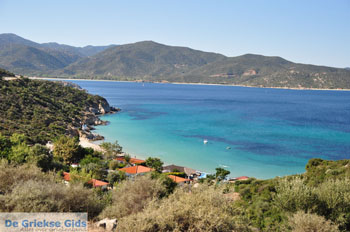 Ergens tussen Paralia Sykias en Kalamitsi | Sithonia Chalkidiki | Foto 3 - Foto van https://www.grieksegids.nl/fotos/sithonia-chalkidiki/normaal/sithonia-chalkidiki-164.jpg