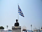 Monument e Griekse vlag Skiathos-stad - Foto van De Griekse Gids