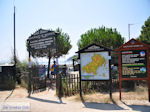GriechenlandWeb.de Ingang tot Strandt Koukounaries - Skiathos - Foto GriechenlandWeb.de