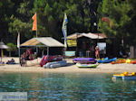 Het zandstrand van Koukounaries - Skiathos - foto 4 - Foto van De Griekse Gids