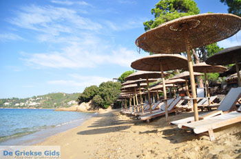 Vromolimnos | Skiathos Sporaden Griekenland foto 4 - Foto van https://www.grieksegids.nl/fotos/skiathos/normaal/skiathos-grieksegids-102.jpg