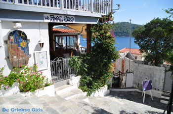 Skiathos stad | Skiathos Sporaden Griekenland foto 32 - Foto van https://www.grieksegids.nl/fotos/skiathos/normaal/skiathos-grieksegids-218.jpg