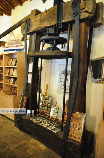 Klooster Evangelistria Skiathos | Skiathos Sporaden Griekenland foto 21 - Foto van https://www.grieksegids.nl/fotos/skiathos/normaal/skiathos-grieksegids-259.jpg