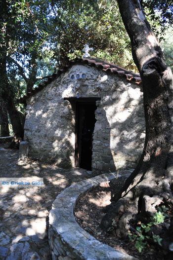 Kerk Anastasa en Friktoria, de communicatie toren | Skiathos Sporaden | foto 4 - Foto van https://www.grieksegids.nl/fotos/skiathos/normaal/skiathos-grieksegids-360.jpg