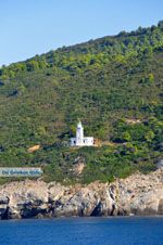 Vuurtoren Kaap Gourouni | Skopelos Sporaden Griekenland foto 6 - Foto van De Griekse Gids