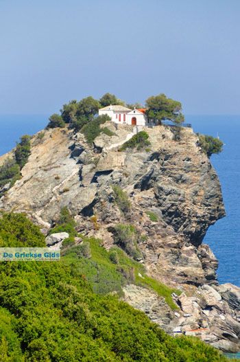 Agios Ioannis Kastri | Mamma Mia kerkje Skopelos | Sporaden Griekenland 30 - Foto van https://www.grieksegids.nl/fotos/skopelos/normaal/skopelos-grieksegids-283.jpg
