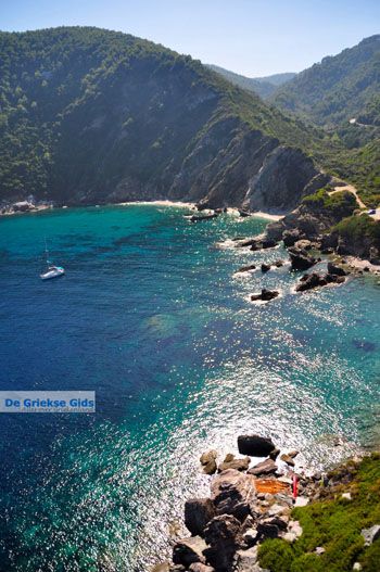 Agios Ioannis Kastri | Mamma Mia kerkje Skopelos | Sporaden Griekenland 54 - Foto van https://www.grieksegids.nl/fotos/skopelos/normaal/skopelos-grieksegids-307.jpg