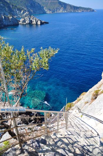 Agios Ioannis Kastri | Mamma Mia kerkje Skopelos | Sporaden Griekenland 59 - Foto van https://www.grieksegids.nl/fotos/skopelos/normaal/skopelos-grieksegids-312.jpg