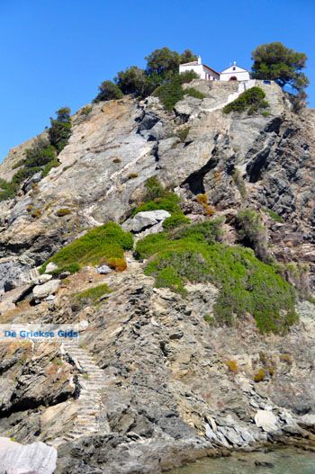 Agios Ioannis Kastri | Mamma Mia kerkje Skopelos | Sporaden Griekenland 65 - Foto van https://www.grieksegids.nl/fotos/skopelos/normaal/skopelos-grieksegids-318.jpg
