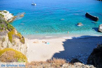 Agios Ioannis Kastri | Mamma Mia kerkje Skopelos | Sporaden Griekenland 67 - Foto van https://www.grieksegids.nl/fotos/skopelos/normaal/skopelos-grieksegids-320.jpg