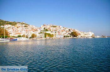 Skopelos stad | Sporaden Griekenland foto 77 - Foto van https://www.grieksegids.nl/fotos/skopelos/normaal/skopelos-grieksegids-376.jpg