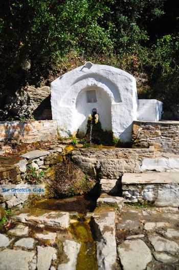 Waterbron Aghia Marina Skopelos | Sporaden Griekenland foto 2 - Foto van https://www.grieksegids.nl/fotos/skopelos/normaal/skopelos-grieksegids-385.jpg