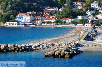 Haven Loutraki Skopelos | Sporaden Griekenland foto 2 - Foto van https://www.grieksegids.nl/fotos/skopelos/normaal/skopelos-grieksegids-461.jpg