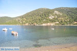 Strand bij Pefkos | Skyros Griekenland foto 2 - Foto van De Griekse Gids