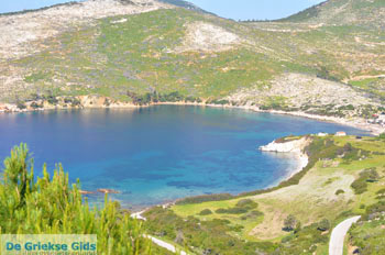 Bij Aghios Fokas | Skyros Griekenland foto 1 - Foto van https://www.grieksegids.nl/fotos/skyros/normaal/skyros-grieksegids-054.jpg