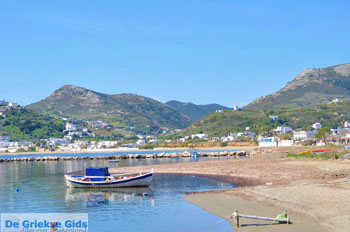 Molos en Magazia bij Skyros stad | Skyros Griekenland foto 3 - Foto van https://www.grieksegids.nl/fotos/skyros/normaal/skyros-grieksegids-105.jpg