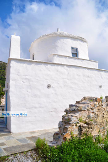 Kerk Agios Dimitrios | Binnenland Skyros foto 8 - Foto van https://www.grieksegids.nl/fotos/skyros/normaal/skyros-grieksegids-241.jpg