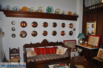 Houtbewerker Lefteris Avgoklouris Skyros | Griekenland | foto 1 - Foto van https://www.grieksegids.nl/fotos/skyros/normaal/skyros-grieksegids-322.jpg